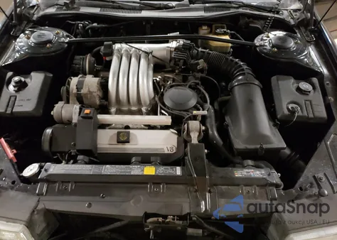 1G6VR318XKU102454